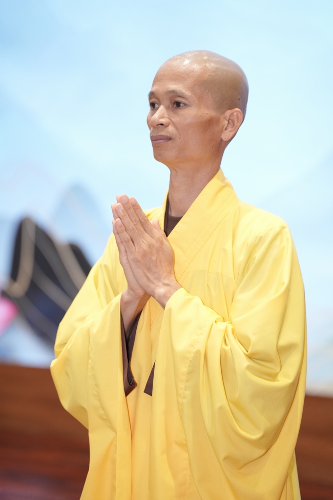 Opening the 106th Seven-Day Retreat