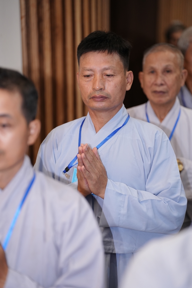Opening the 106th Seven-Day Retreat