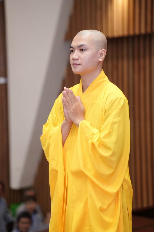 Opening the 106th Seven-Day Retreat