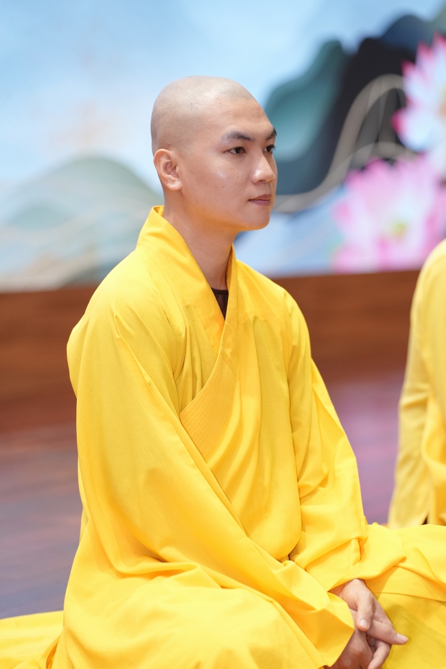 Opening the 106th Seven-Day Retreat