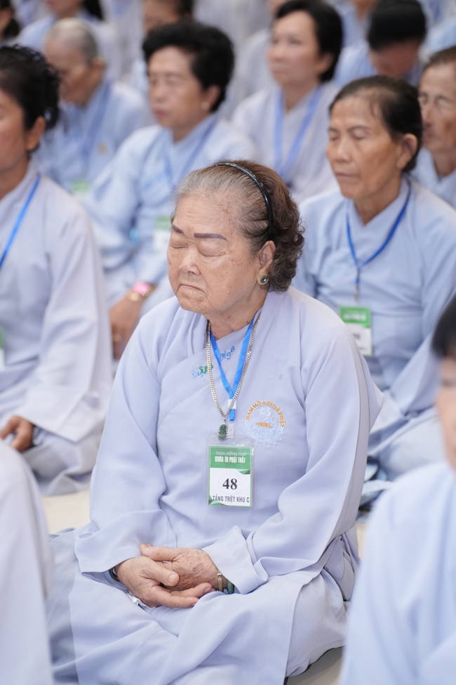 Opening the 106th Seven-Day Retreat