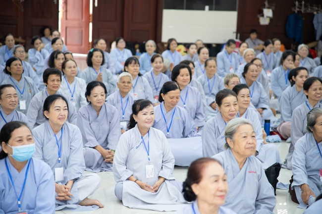 Opening the 106th Seven-Day Retreat