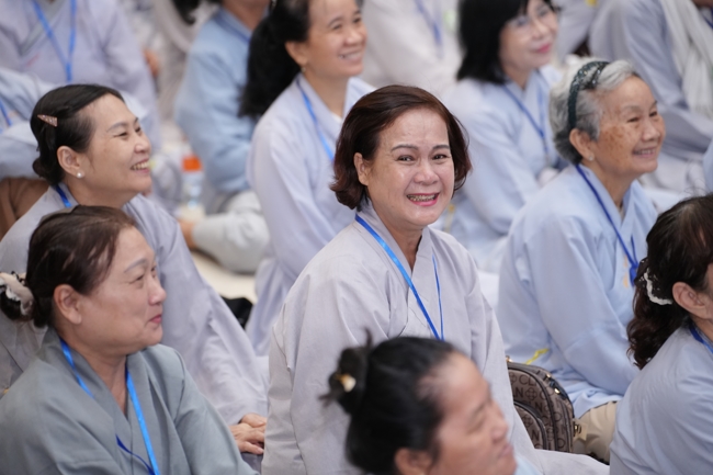 Opening the 106th Seven-Day Retreat