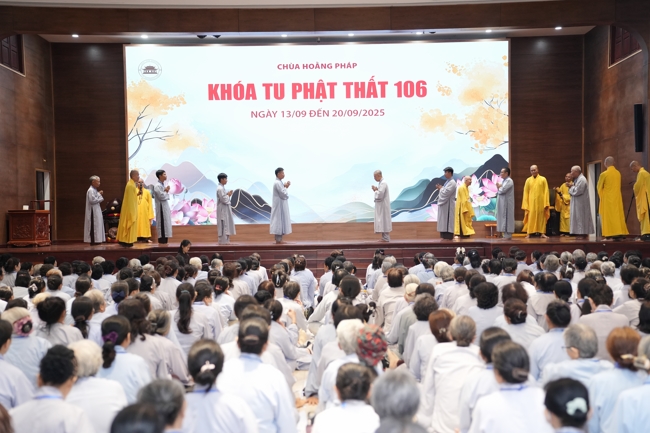 Opening the 106th Seven-Day Retreat