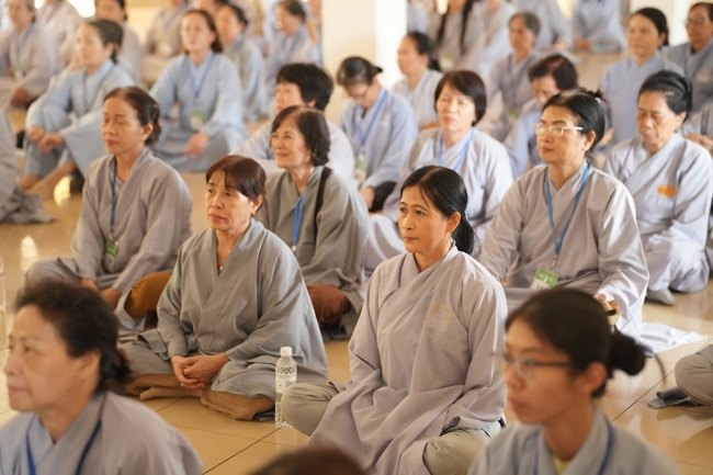Dharma Talk “Who is the culprit?” preached by Most Thich Giac Dang – The 106th Seven-Day Retreat