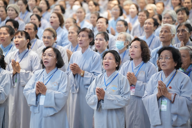 Dharma Talk “Who is the culprit?” preached by Most Thich Giac Dang – The 106th Seven-Day Retreat