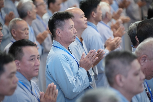 Dharma Talk “Who is the culprit?” preached by Most Thich Giac Dang – The 106th Seven-Day Retreat