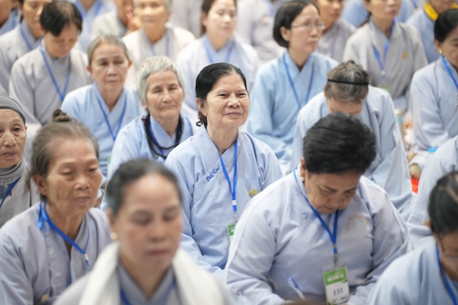 Dharma Talk “Who is the culprit?” preached by Most Thich Giac Dang – The 106th Seven-Day Retreat