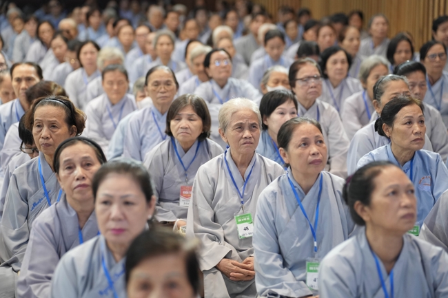 Dharma Talk “Who is the culprit?” preached by Most Thich Giac Dang – The 106th Seven-Day Retreat