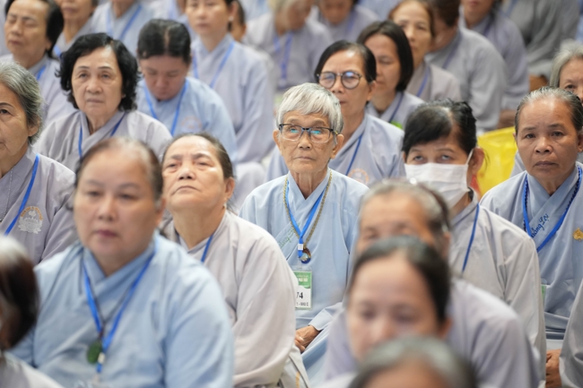 Dharma Talk “Who is the culprit?” preached by Most Thich Giac Dang – The 106th Seven-Day Retreat