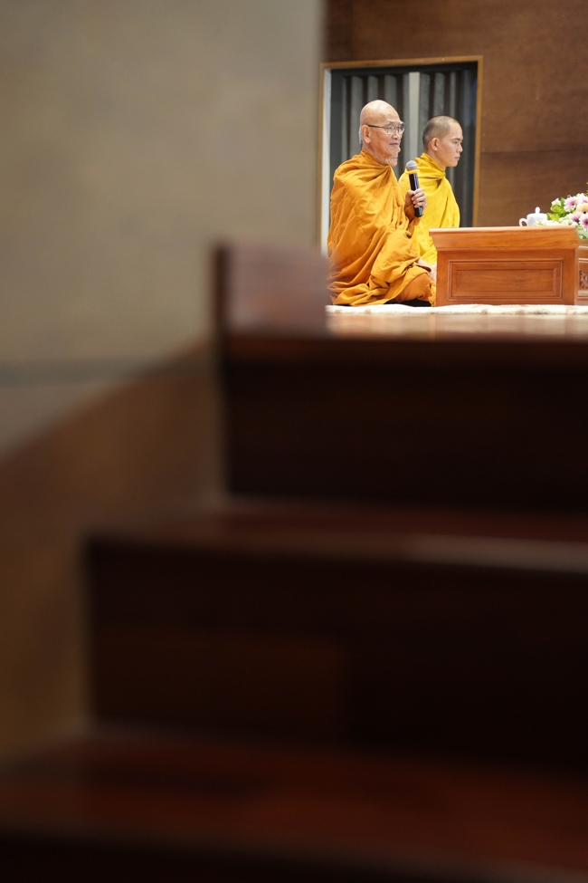 Dharma Talk “Who is the culprit?” preached by Most Thich Giac Dang – The 106th Seven-Day Retreat