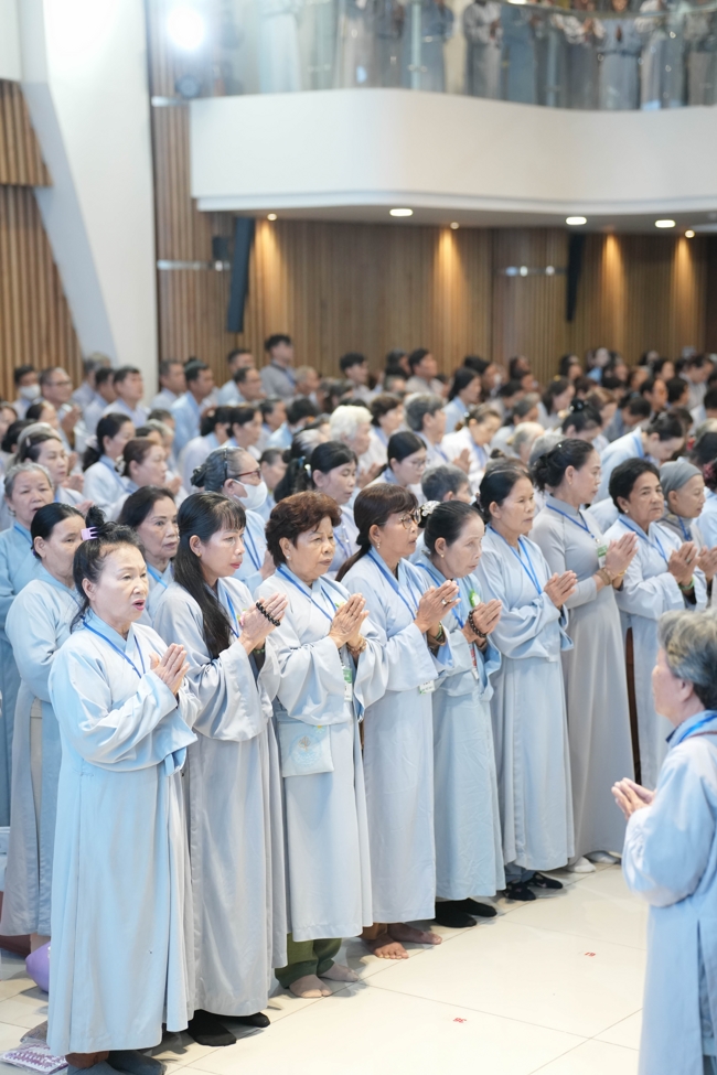 Dharma Talk “Who is the culprit?” preached by Most Thich Giac Dang – The 106th Seven-Day Retreat