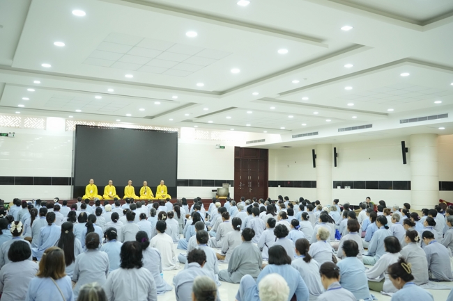 Dharma Talk “Who is the culprit?” preached by Most Thich Giac Dang – The 106th Seven-Day Retreat