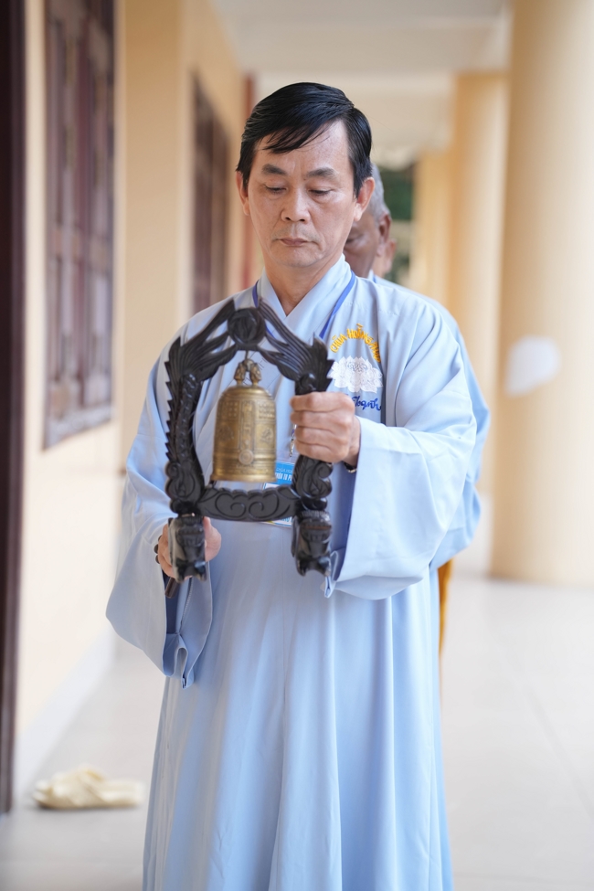 Dharma talk Ullambana chorus preached by Most Thich Minh Thanh in the 106th Seven-day Retreat