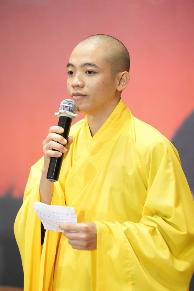 Dharma talk Ullambana chorus preached by Most Thich Minh Thanh in the 106th Seven-day Retreat