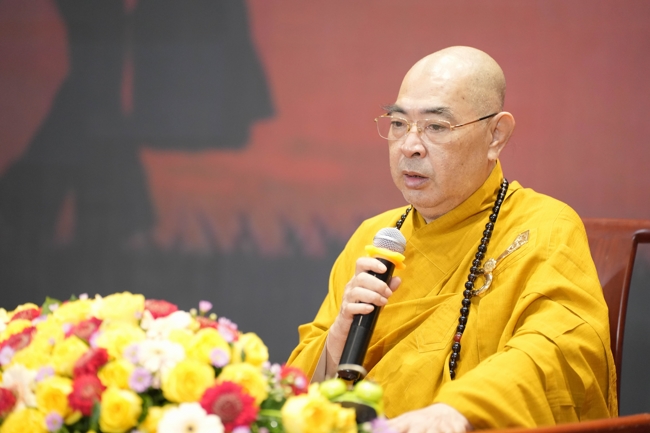 Dharma talk Ullambana chorus preached by Most Thich Minh Thanh in the 106th Seven-day Retreat