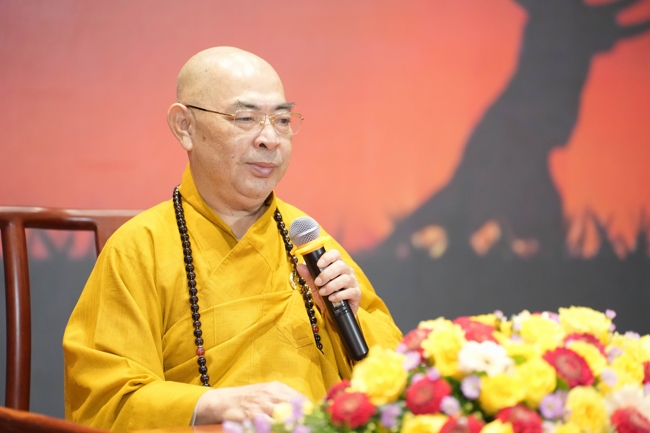 Dharma talk Ullambana chorus preached by Most Thich Minh Thanh in the 106th Seven-day Retreat