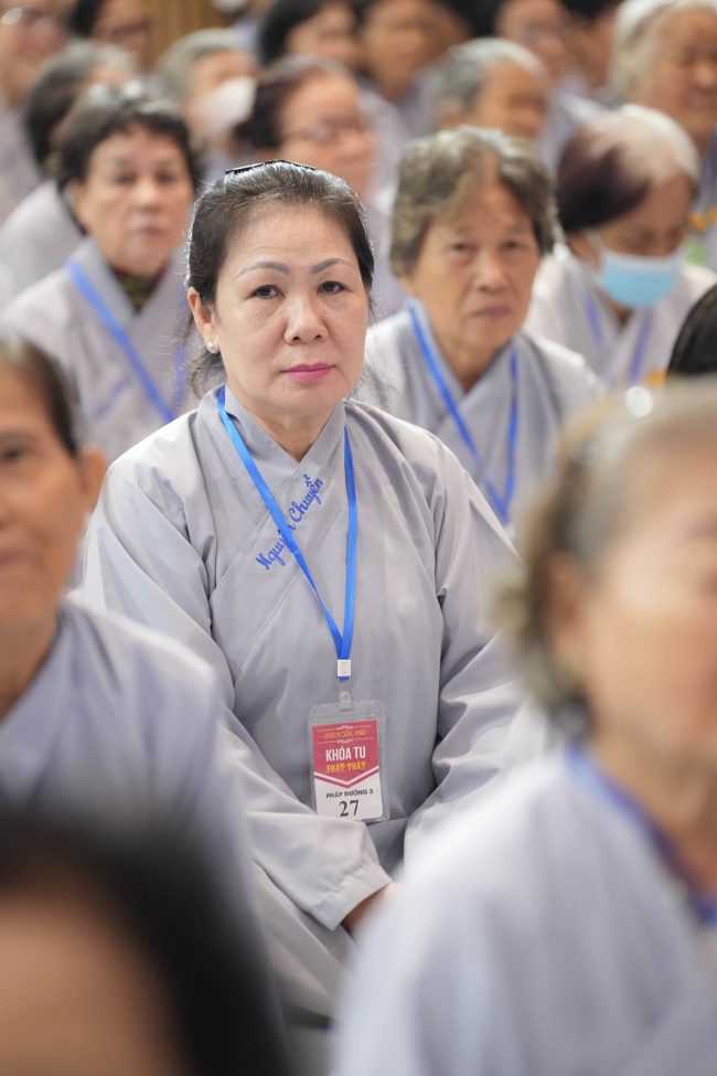 Dharma talk Ullambana chorus preached by Most Thich Minh Thanh in the 106th Seven-day Retreat