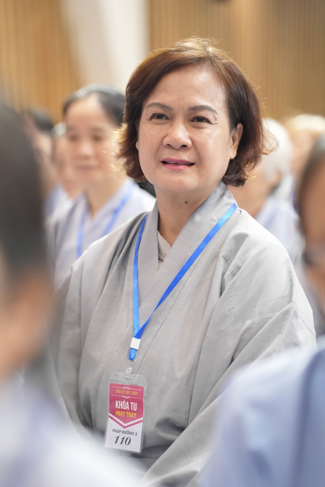 Dharma talk Ullambana chorus preached by Most Thich Minh Thanh in the 106th Seven-day Retreat