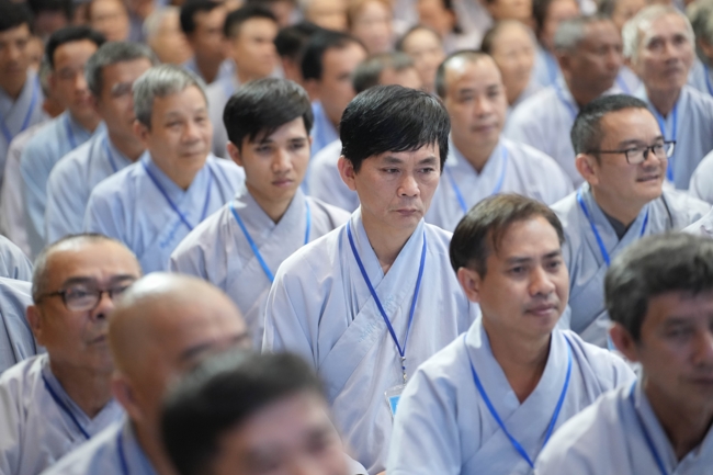 Dharma talk All sorrows disappearing thanks to the Buddha name recitations - Senior Thich Tri Hue in the 106th Seven-day Retreat