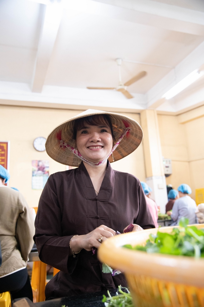 Dharma talk All sorrows disappearing thanks to the Buddha name recitations - Senior Thich Tri Hue in the 106th Seven-day Retreat