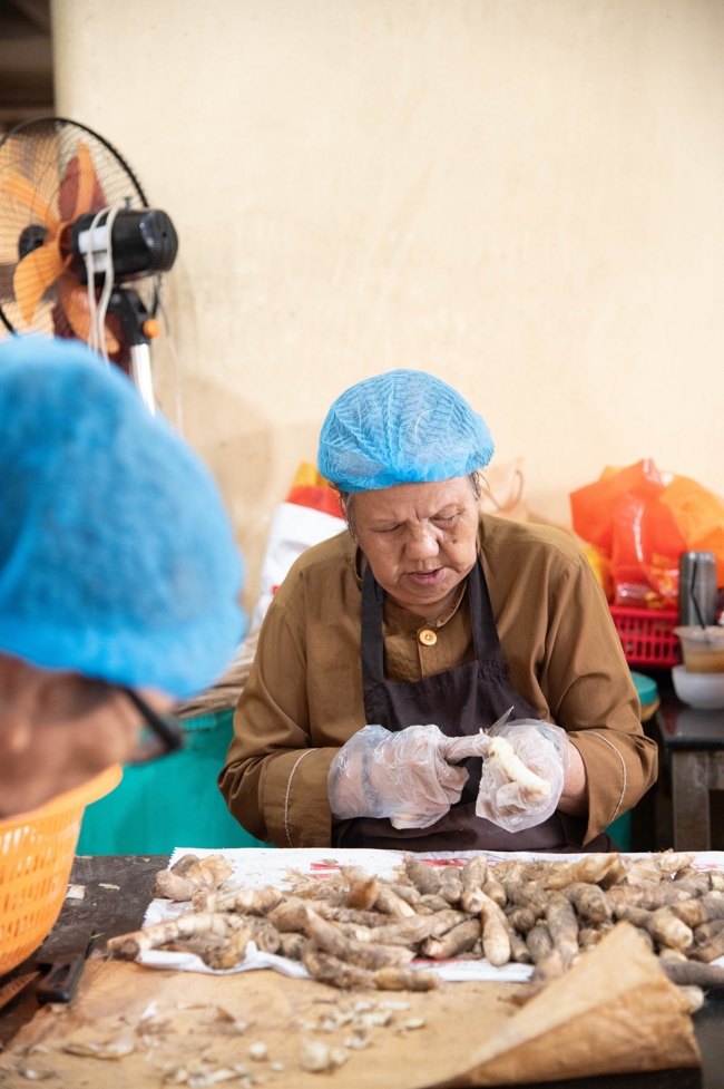 Dharma talk All sorrows disappearing thanks to the Buddha name recitations - Senior Thich Tri Hue in the 106th Seven-day Retreat