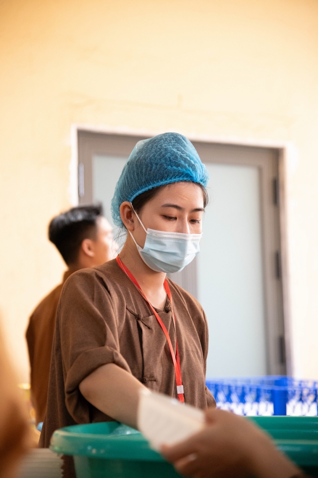 Dharma talk All sorrows disappearing thanks to the Buddha name recitations - Senior Thich Tri Hue in the 106th Seven-day Retreat