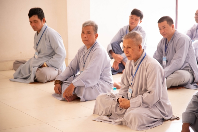 Dharma talk Peace - the path we are going on - Senior Thich Quang Thien in the 106th Seven-Day Retreat