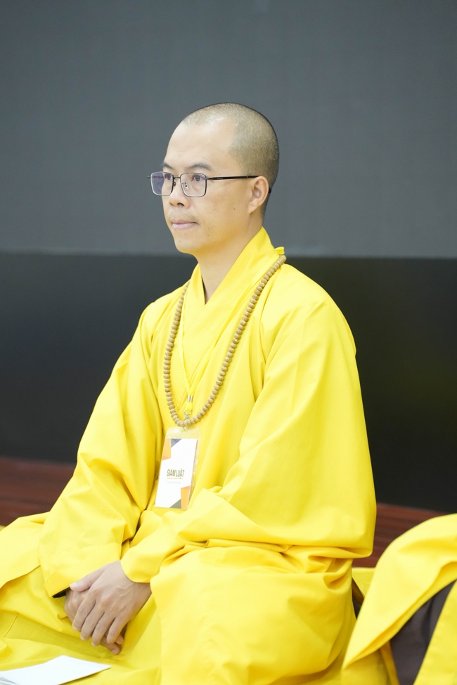 Dharma talk Peace - the path we are going on - Senior Thich Quang Thien in the 106th Seven-Day Retreat