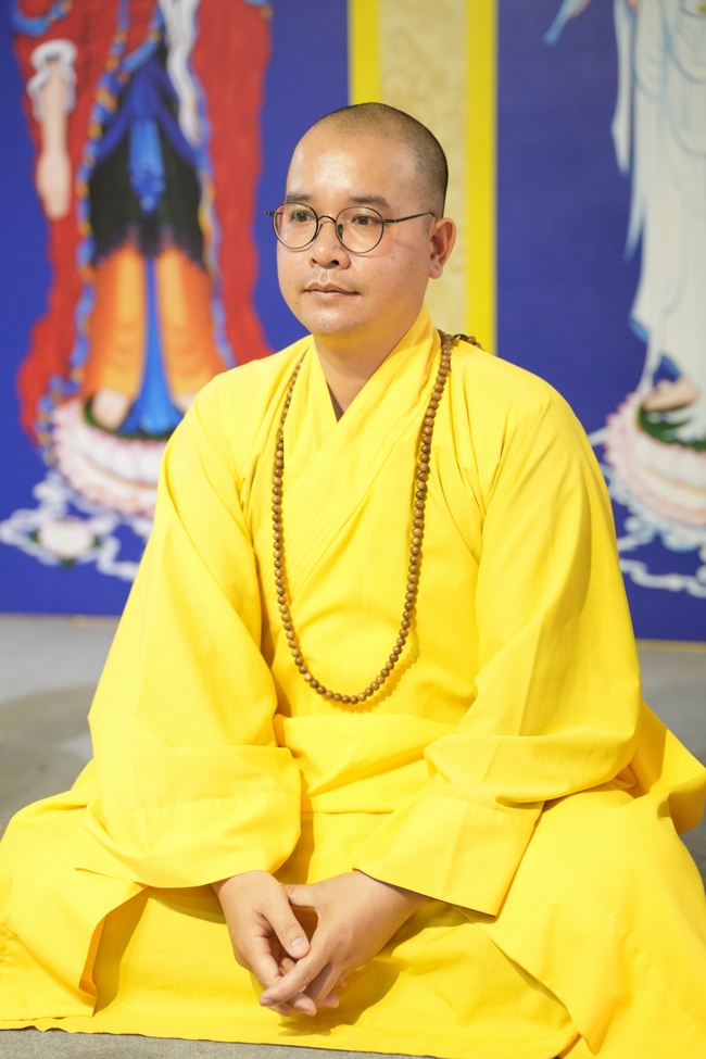 Dharma talk Peace - the path we are going on - Senior Thich Quang Thien in the 106th Seven-Day Retreat