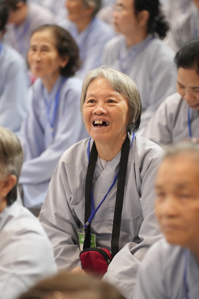 Dharma talk Peace - the path we are going on - Senior Thich Quang Thien in the 106th Seven-Day Retreat