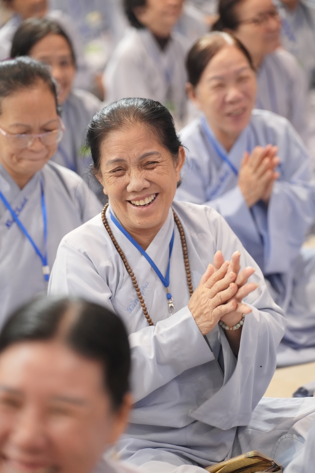 Dharma talk Peace - the path we are going on - Senior Thich Quang Thien in the 106th Seven-Day Retreat