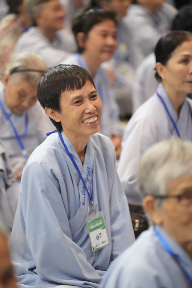 Dharma talk Peace - the path we are going on - Senior Thich Quang Thien in the 106th Seven-Day Retreat