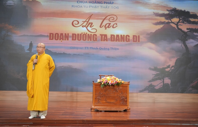 Dharma talk Peace - the path we are going on - Senior Thich Quang Thien in the 106th Seven-Day Retreat