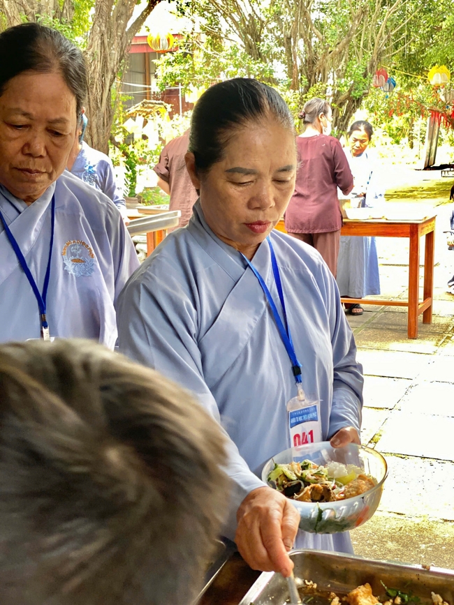 One - Day Practice at Dong Cao pagoda, Thanh Hoa