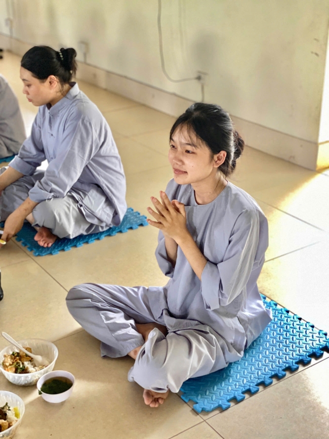 One - Day Practice at Dong Cao pagoda, Thanh Hoa
