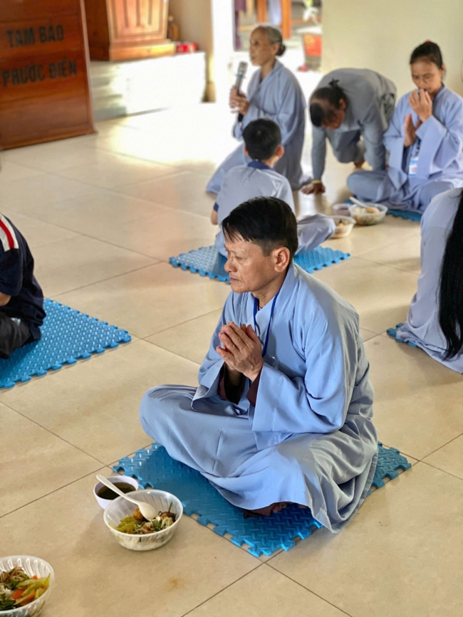 One - Day Practice at Dong Cao pagoda, Thanh Hoa