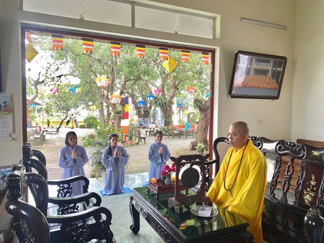 One - Day Practice at Dong Cao pagoda, Thanh Hoa