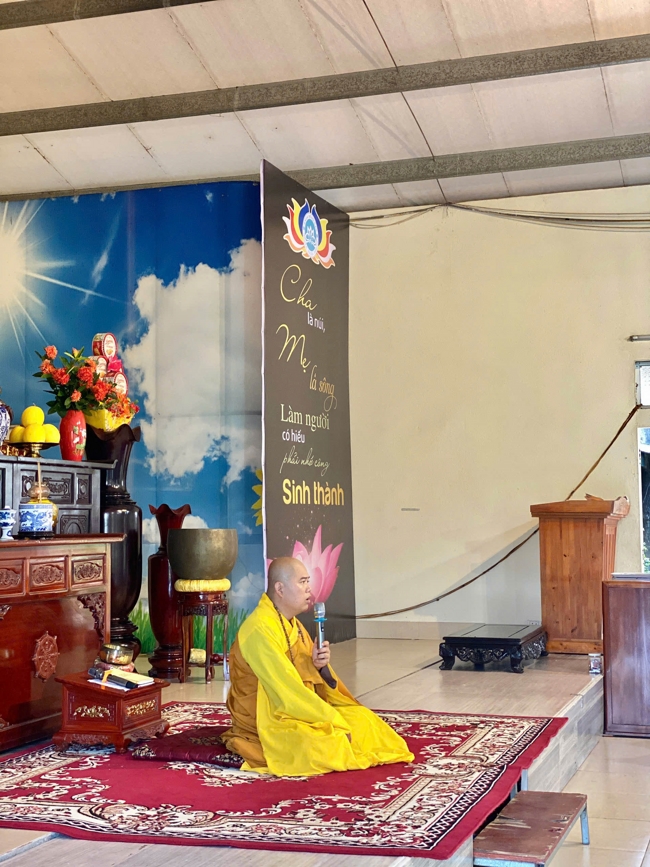 One - Day Practice at Dong Cao pagoda, Thanh Hoa