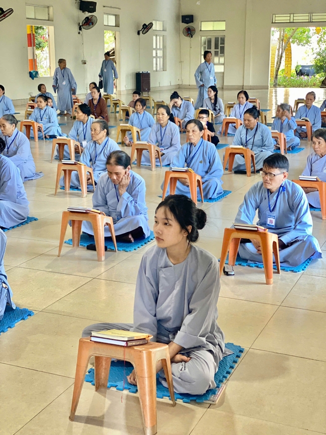 One - Day Practice at Dong Cao pagoda, Thanh Hoa