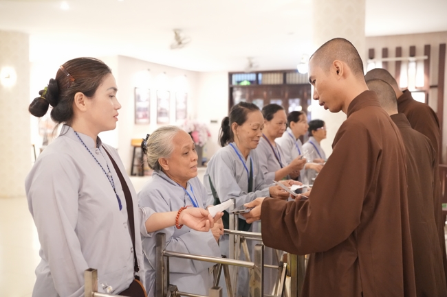 Kết khóa Khóa tu Phật thất lần 106