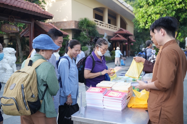 Kết khóa Khóa tu Phật thất lần 106