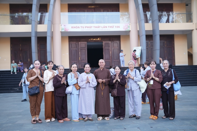 Kết khóa Khóa tu Phật thất lần 106