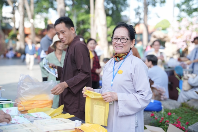 Kết khóa Khóa tu Phật thất lần 106