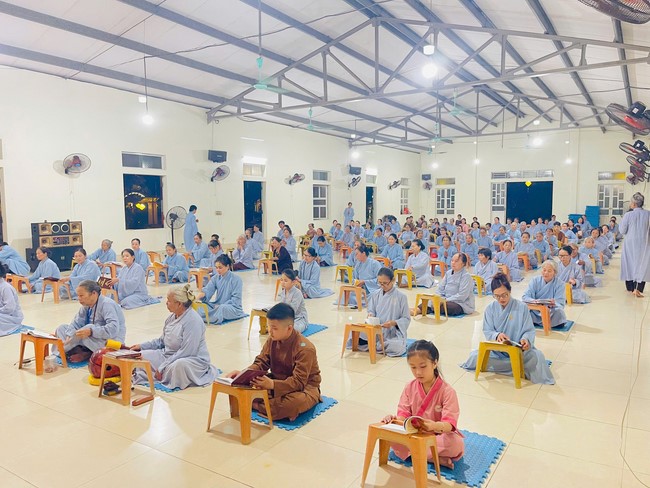 Chùa Đống Cao – Thanh Hoá: Đêm lễ “Dâng đèn trí tuệ”