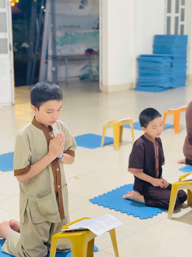 Chùa Đống Cao – Thanh Hoá: Đêm lễ “Dâng đèn trí tuệ”