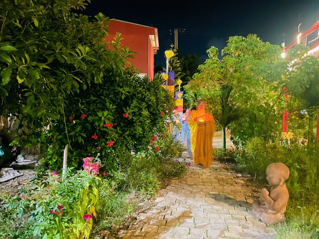 Chùa Đống Cao – Thanh Hoá: Đêm lễ “Dâng đèn trí tuệ”