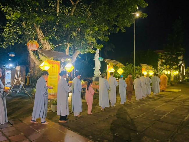 Chùa Đống Cao – Thanh Hoá: Đêm lễ “Dâng đèn trí tuệ”