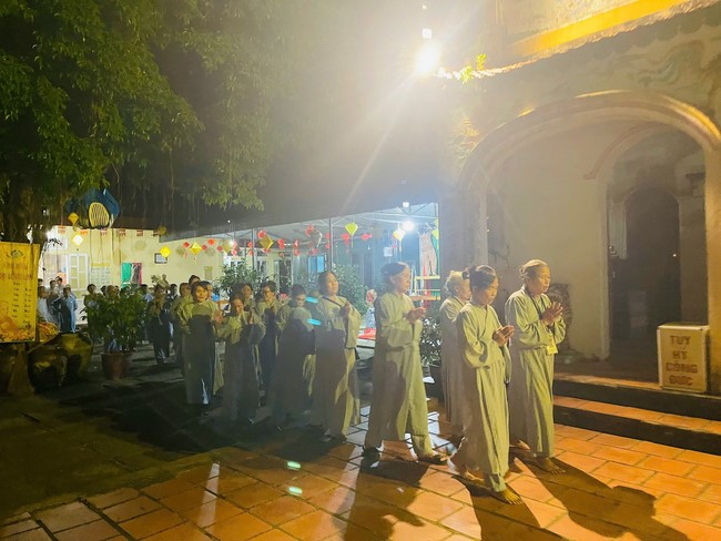 Chùa Đống Cao – Thanh Hoá: Đêm lễ “Dâng đèn trí tuệ”