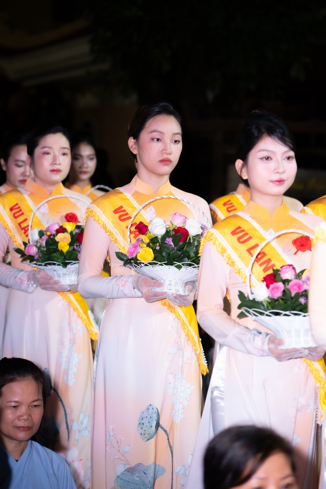 Candle Lighting Night of Ullambana Ceremony holding by Hieu and Thuong Group